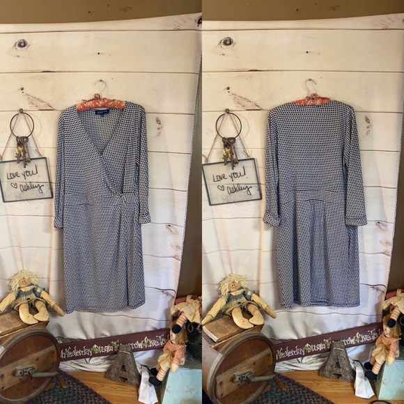 Jones New York; Houndstooth; MIDI; Dress; M - Picture 8 of 8